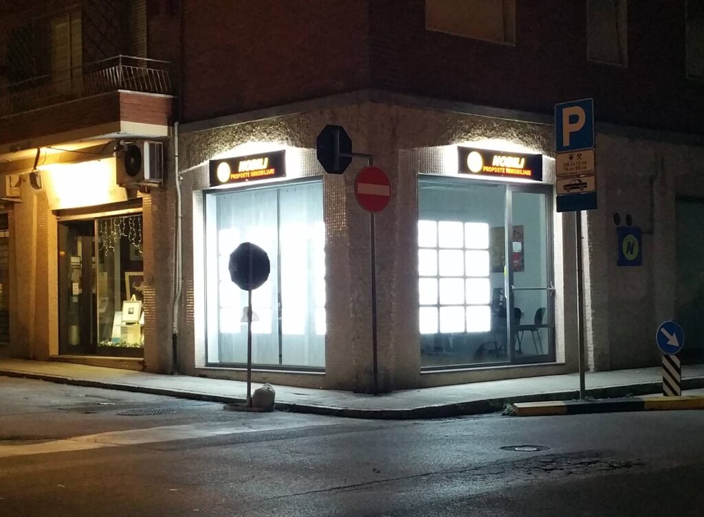Servizi Immobiliari Agenzia Nobili - Falconara marittima